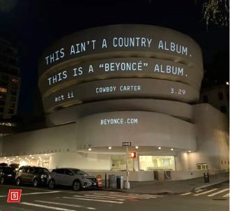 Beyoncé  street projection