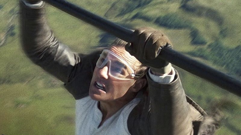 Tom Cruise sports branded eyewear.